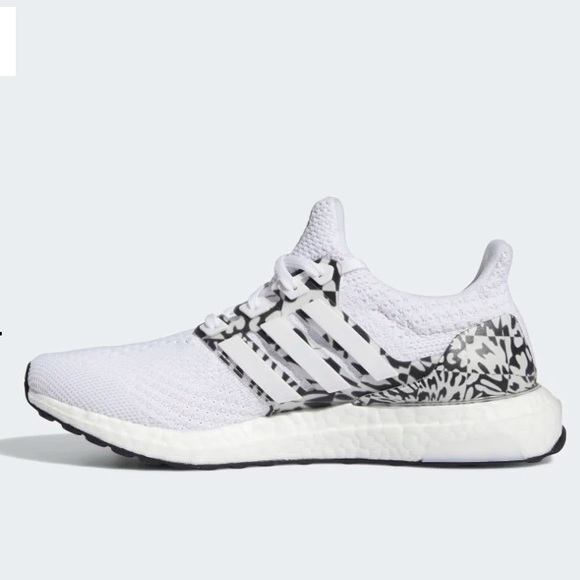 adidas UltraBOOST 5.0 DNA White Mosaic - Picture 4 of 8